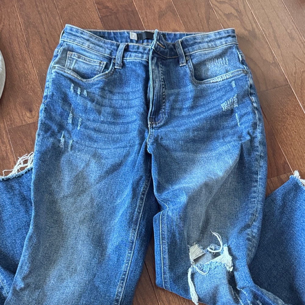 Kut from the Kloth Blue Distressed Boyfriend Jeans